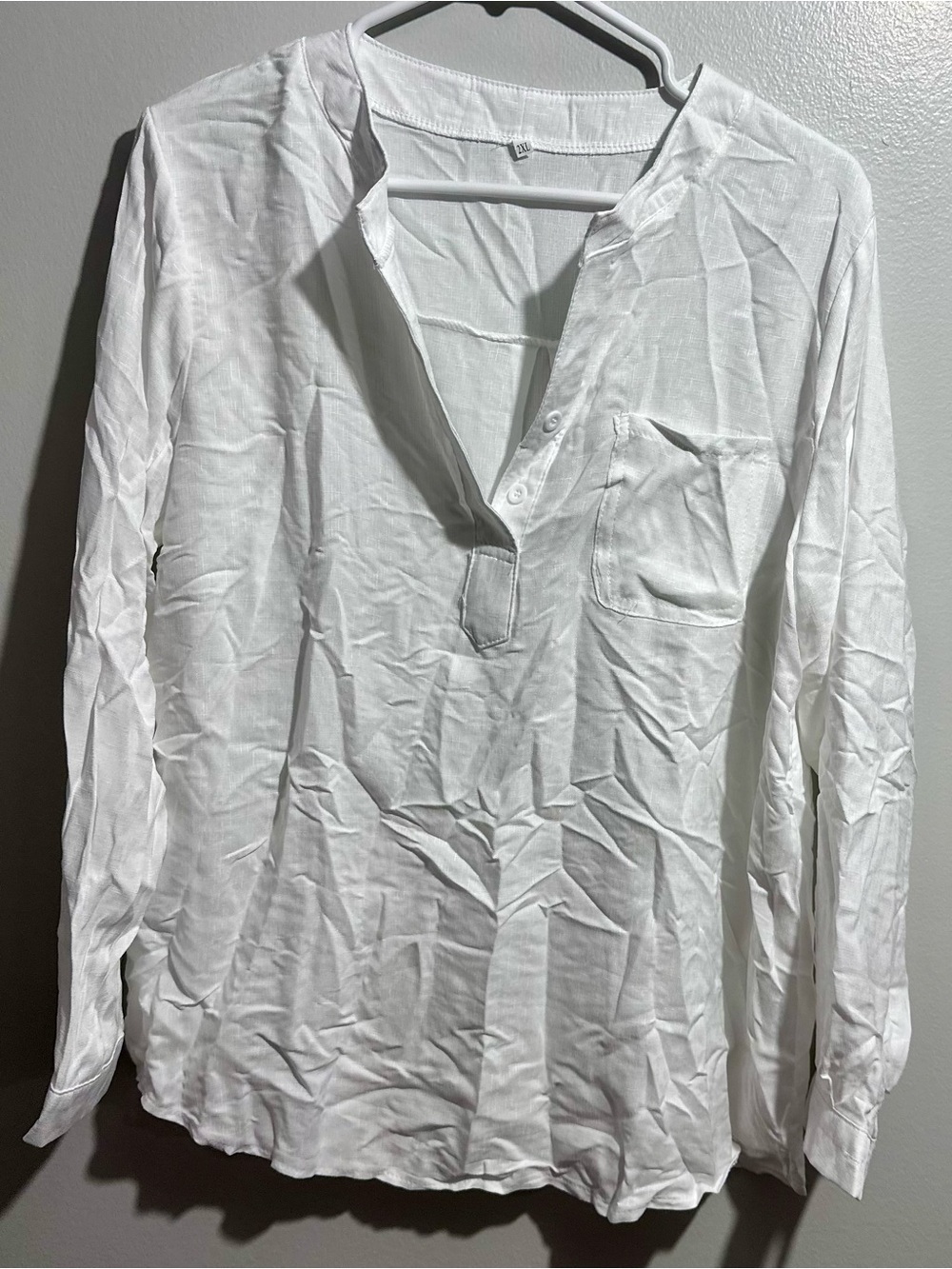 Classic White Long-Sleeve V-Neck Henley Tunic Size 2XL (1432)
